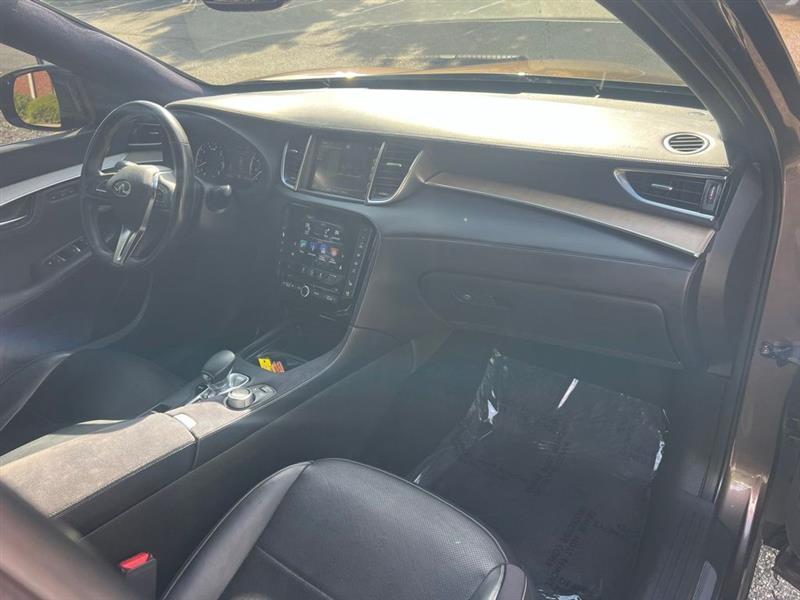Infiniti QX50 ESSENTIAL FWD 2019