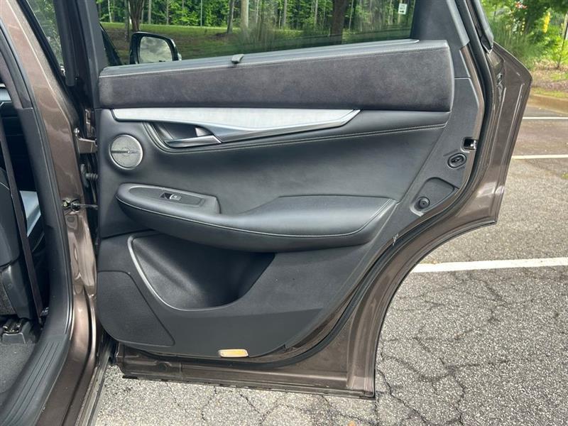 Infiniti QX50 ESSENTIAL FWD 2019