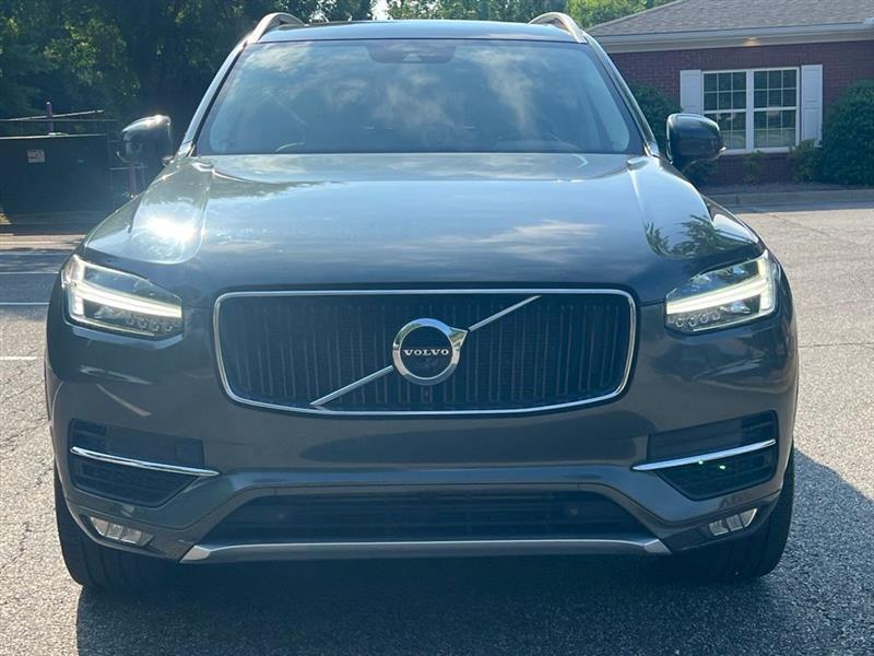 Volvo XC90 T6 AWD 7-Passenger Momentum 2018
