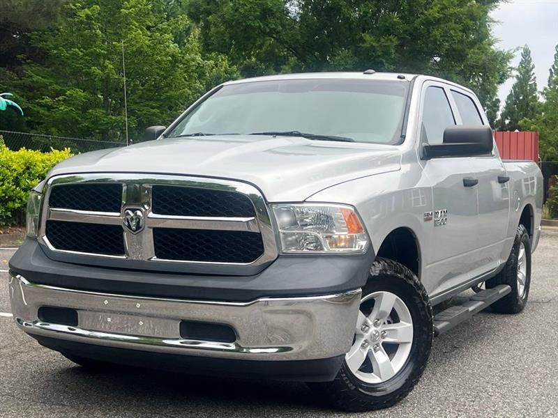 2017 RAM 1500 Tradesman 4x2 Crew Cab 5'7" Box