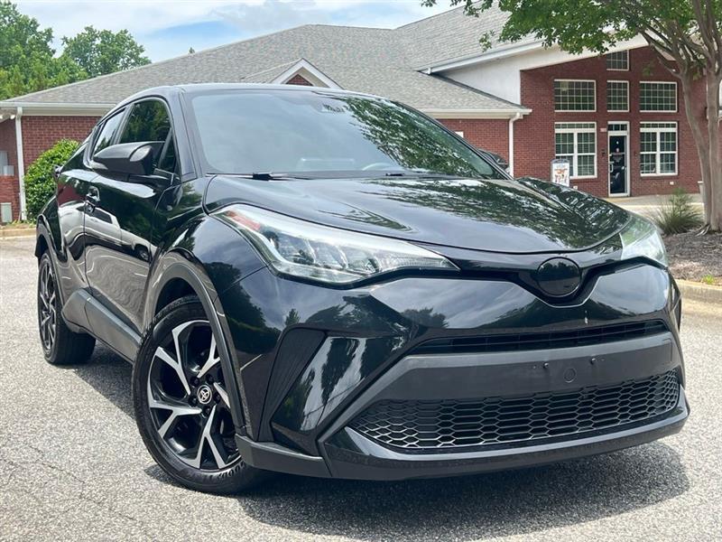 Toyota C-HR Nightshade FWD (Natl) 2021