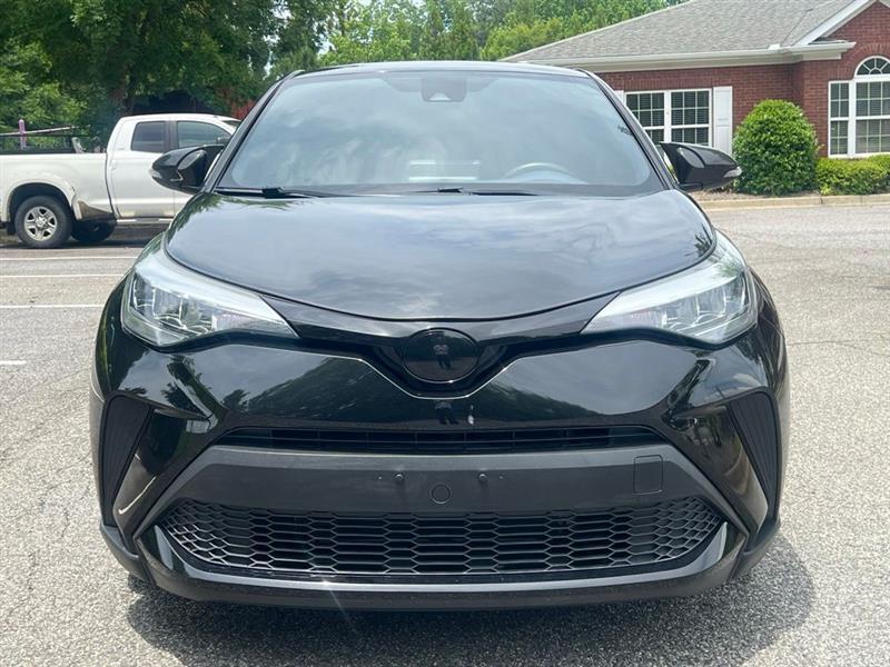 Toyota C-HR Nightshade FWD (Natl) 2021
