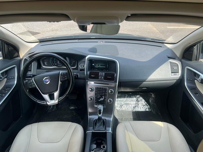 Volvo XC60 AWD 4dr T6 Drive-E Platinum 2016
