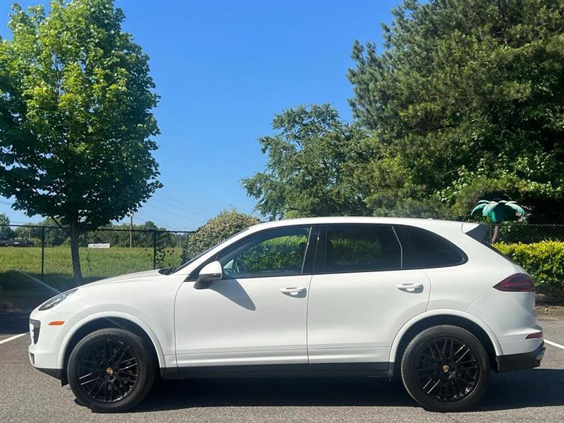 Porsche Cayenne AWD 2017