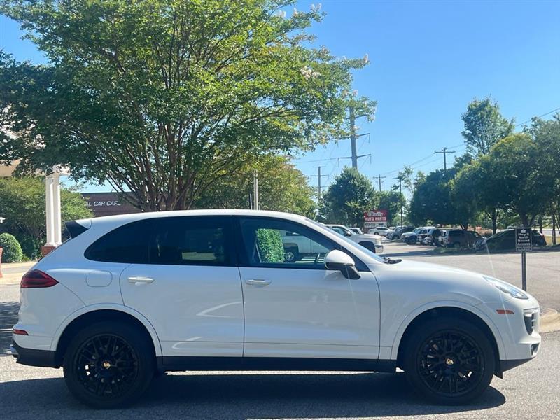 Porsche Cayenne AWD 2017