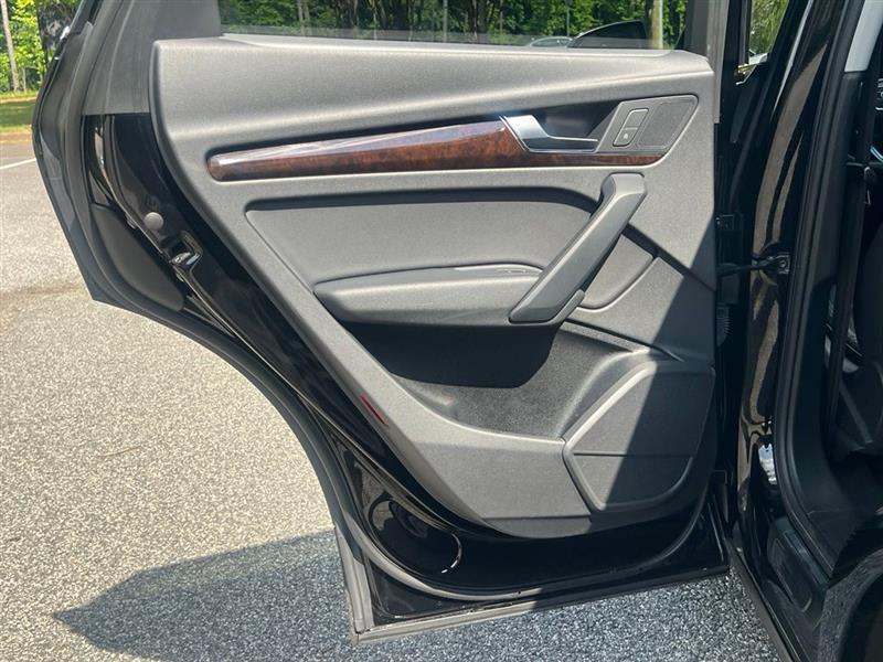 Audi Q5 Premium 45 TFSI quattro 2019