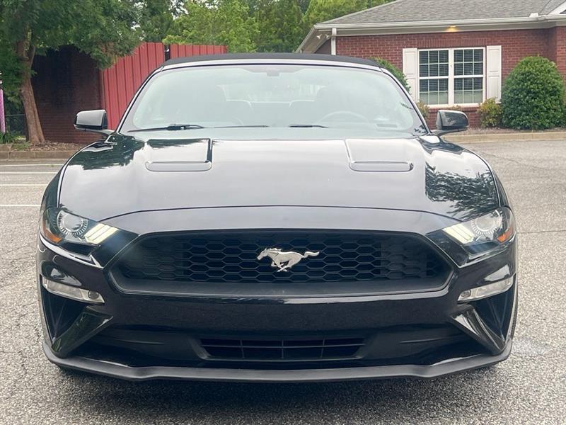 Ford Mustang EcoBoost Convertible 2020