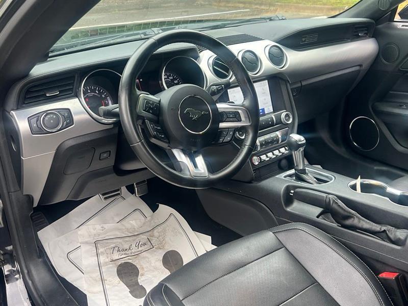 Ford Mustang EcoBoost Convertible 2020