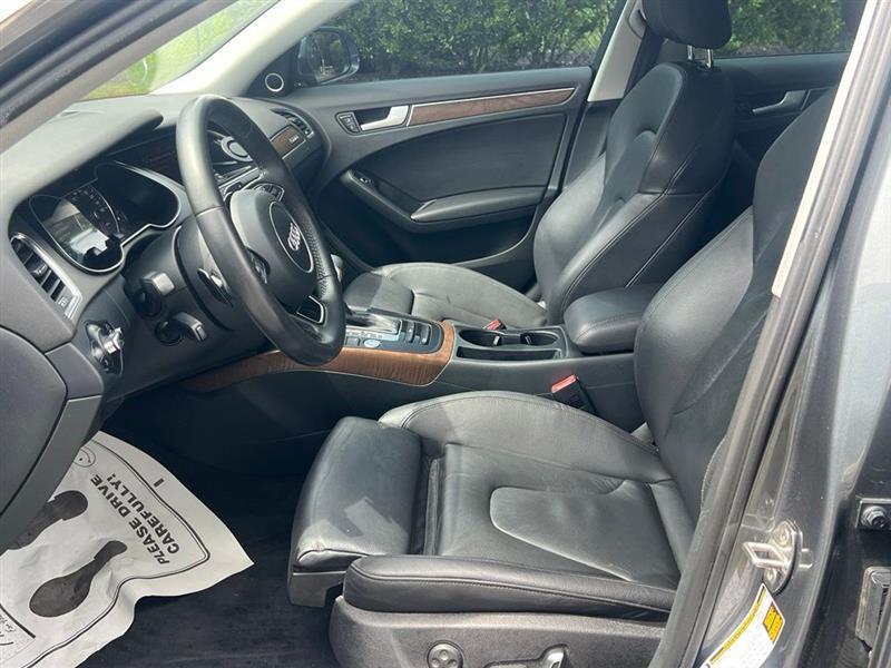 Audi A4 4dr Sdn Auto quattro 2.0T Premium Plus 2014