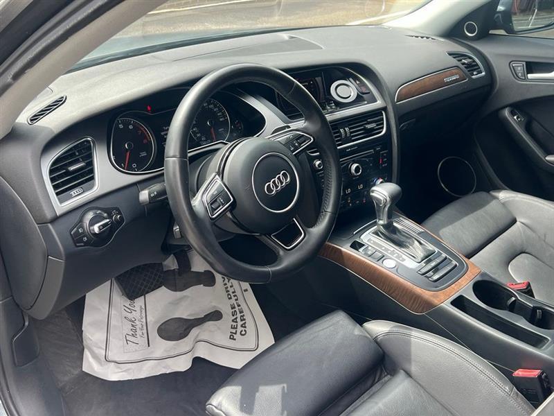 Audi A4 4dr Sdn Auto quattro 2.0T Premium Plus 2014