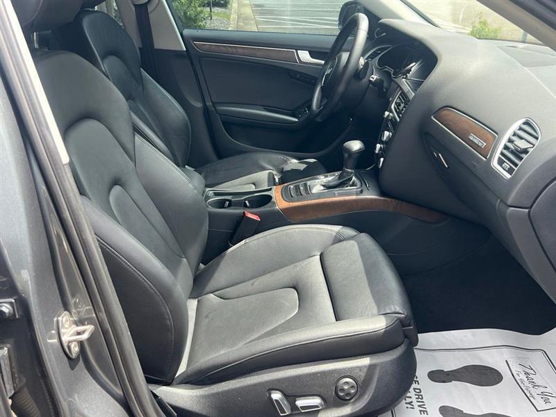 Audi A4 4dr Sdn Auto quattro 2.0T Premium Plus 2014