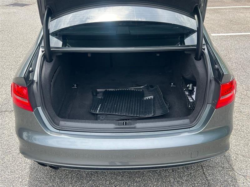 Audi A4 4dr Sdn Auto quattro 2.0T Premium Plus 2014