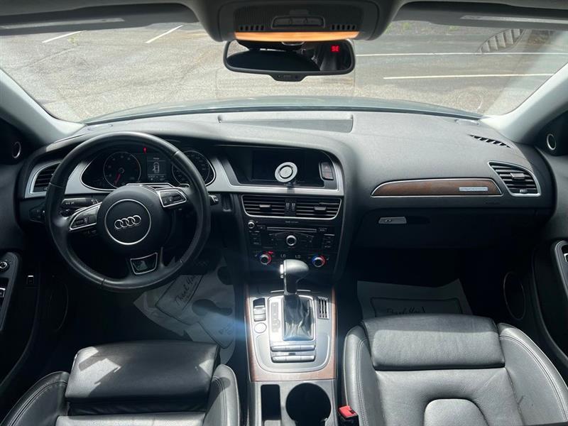 Audi A4 4dr Sdn Auto quattro 2.0T Premium Plus 2014