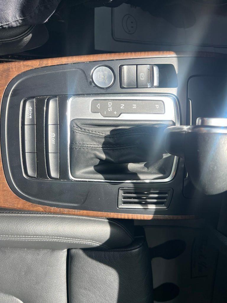 Audi A4 4dr Sdn Auto quattro 2.0T Premium Plus 2014
