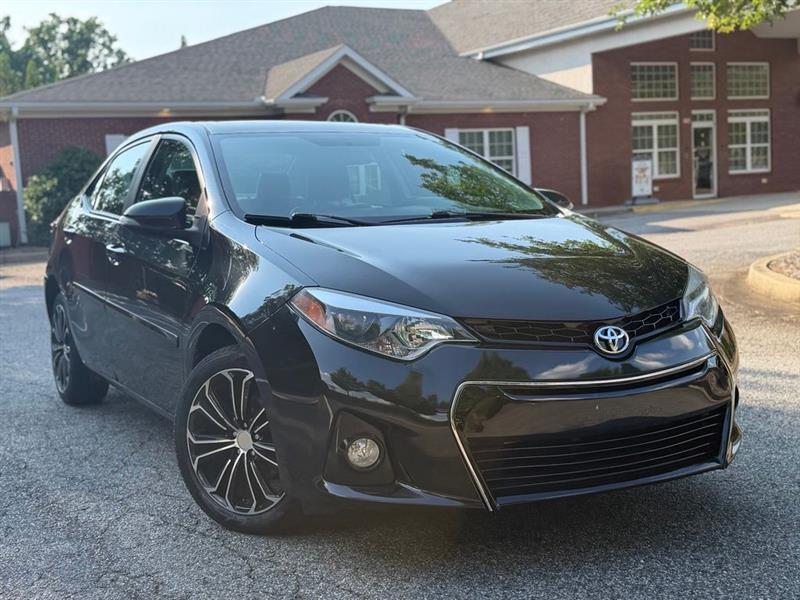 Toyota Corolla 4dr Sdn CVT LE Premium (Natl) 2015