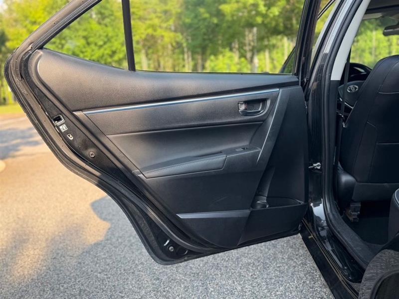 Toyota Corolla 4dr Sdn CVT LE Premium (Natl) 2015