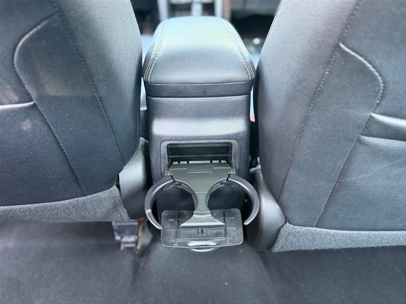 Toyota Corolla 4dr Sdn CVT LE Premium (Natl) 2015