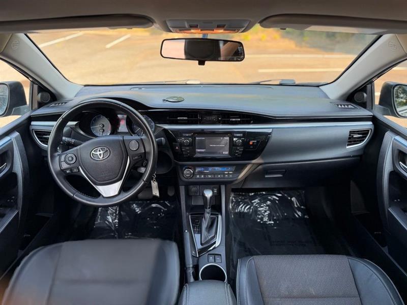Toyota Corolla 4dr Sdn CVT LE Premium (Natl) 2015