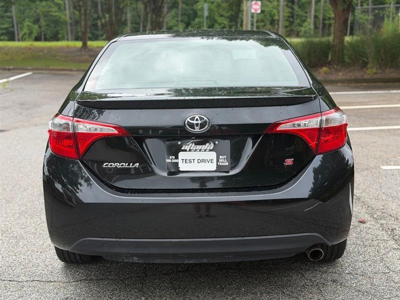 Toyota Corolla 4dr Sdn CVT LE Premium (Natl) 2015
