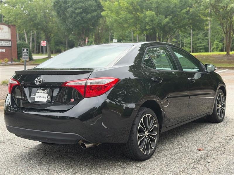 Toyota Corolla 4dr Sdn CVT LE Premium (Natl) 2015