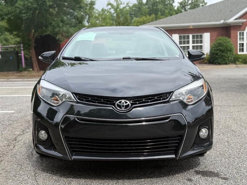 Toyota Corolla 4dr Sdn CVT LE Premium (Natl) 2015