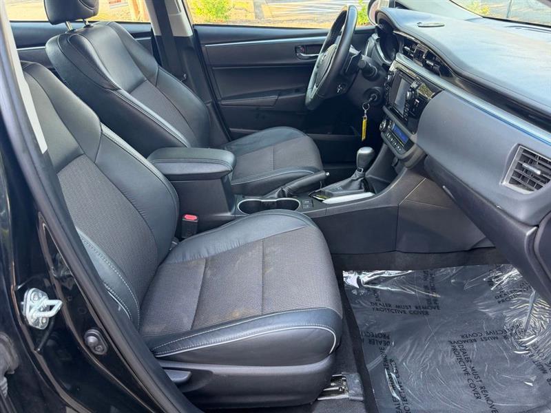 Toyota Corolla 4dr Sdn CVT LE Premium (Natl) 2015