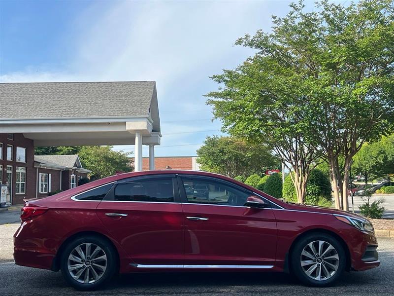 Hyundai Sonata Sport 2.4L 2017