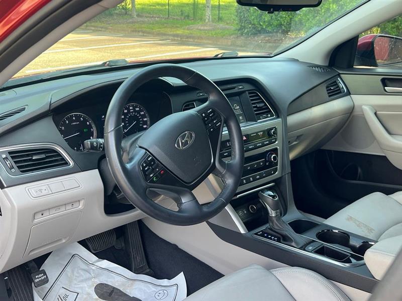 Hyundai Sonata Sport 2.4L 2017