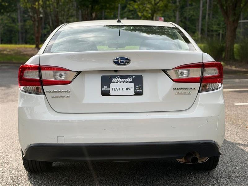 Subaru Impreza 2.0i 4-door CVT 2017