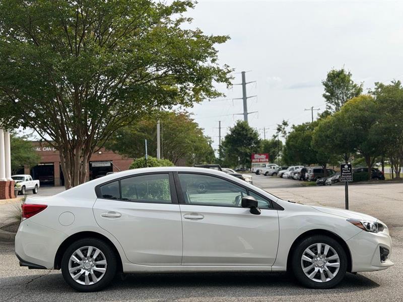 Subaru Impreza 2.0i 4-door CVT 2017