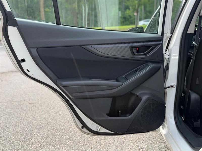 Subaru Impreza 2.0i 4-door CVT 2017