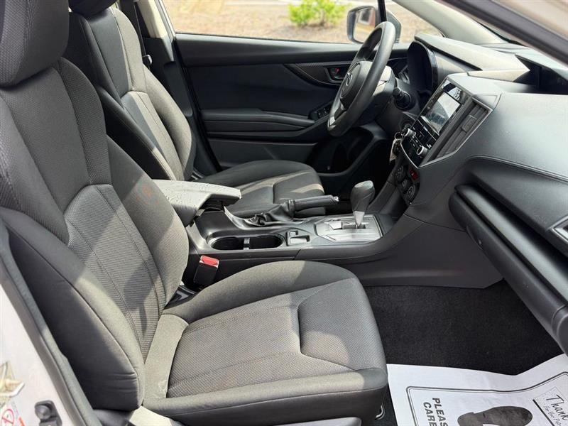 Subaru Impreza 2.0i 4-door CVT 2017