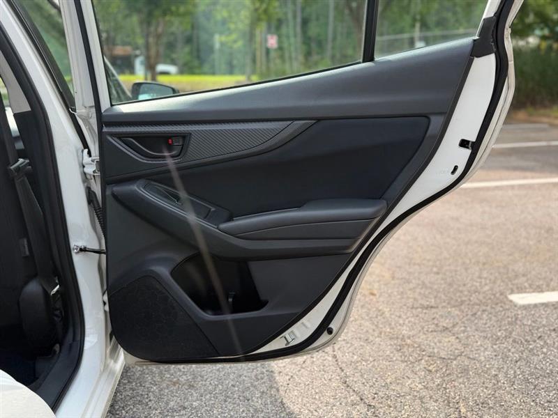 Subaru Impreza 2.0i 4-door CVT 2017