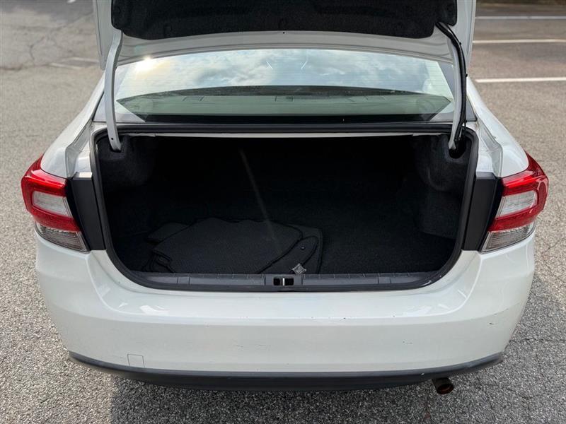 Subaru Impreza 2.0i 4-door CVT 2017