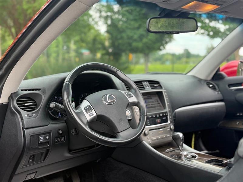 Lexus IS 250C 2dr Conv Man 2011