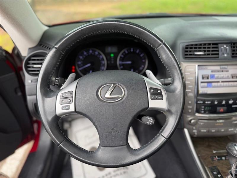 Lexus IS 250C 2dr Conv Man 2011
