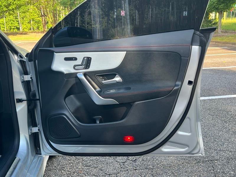 Mercedes-Benz CLA CLA 250 4MATIC Coupe 2023