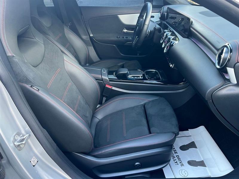 Mercedes-Benz CLA CLA 250 4MATIC Coupe 2023