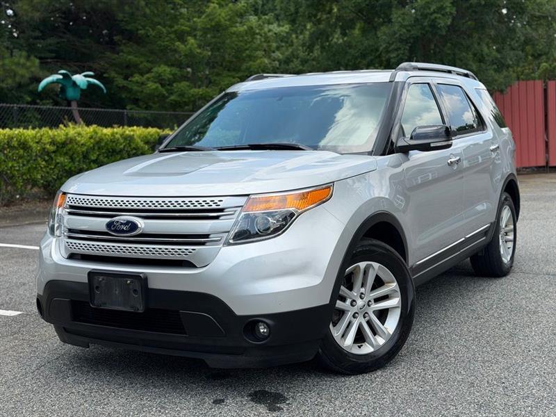2014 Ford Explorer XLT 4x4's photo