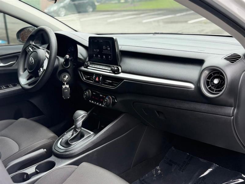 Kia Forte LXS IVT 2019