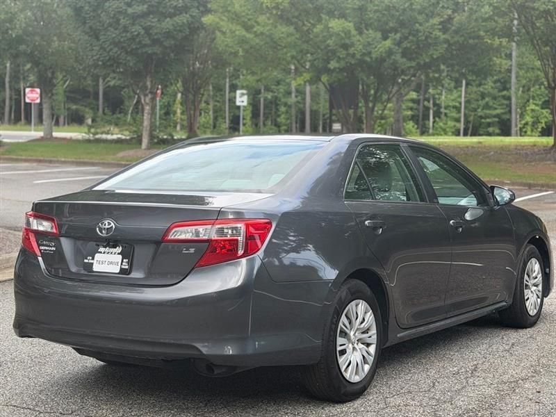 Toyota Camry 2014.5 4dr Sdn I4 Auto SE Sport (Natl) 2014