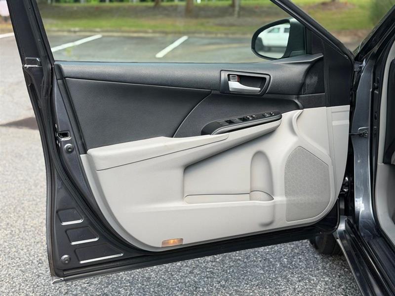 Toyota Camry 2014.5 4dr Sdn I4 Auto SE Sport (Natl) 2014