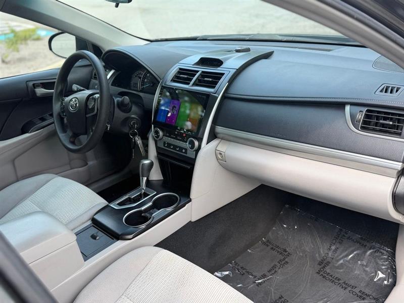 Toyota Camry 2014.5 4dr Sdn I4 Auto SE Sport (Natl) 2014