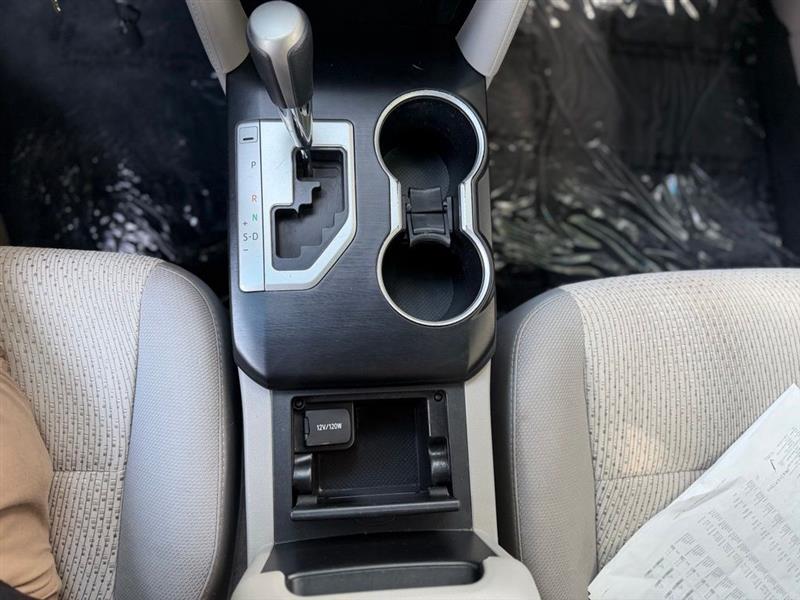 Toyota Camry 2014.5 4dr Sdn I4 Auto SE Sport (Natl) 2014