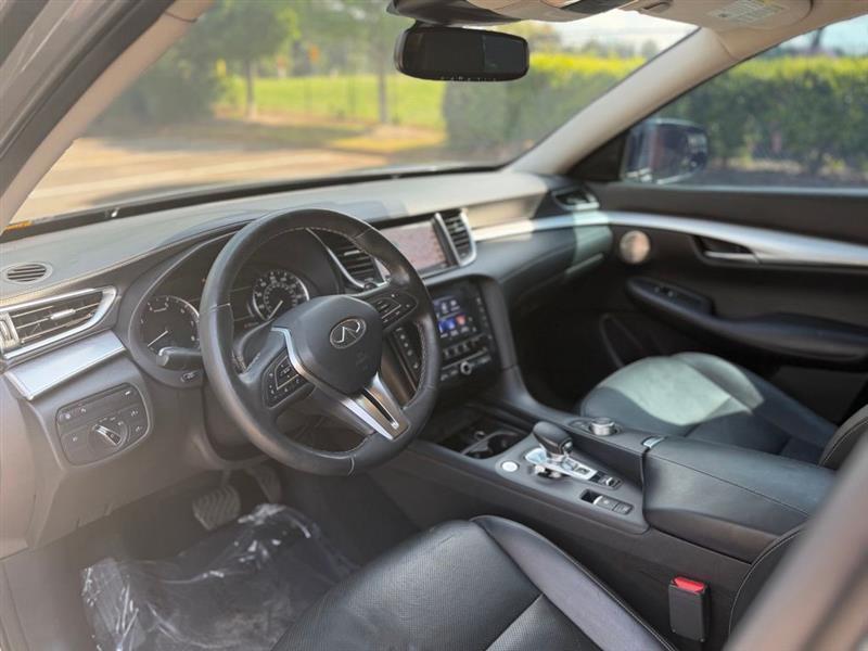 Infiniti QX50 ESSENTIAL FWD 2019