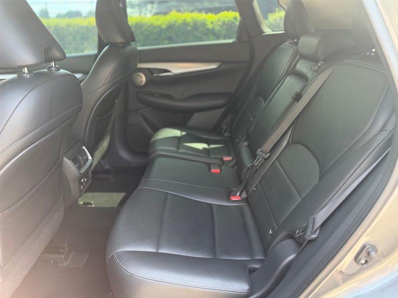 Infiniti QX50 ESSENTIAL FWD 2019
