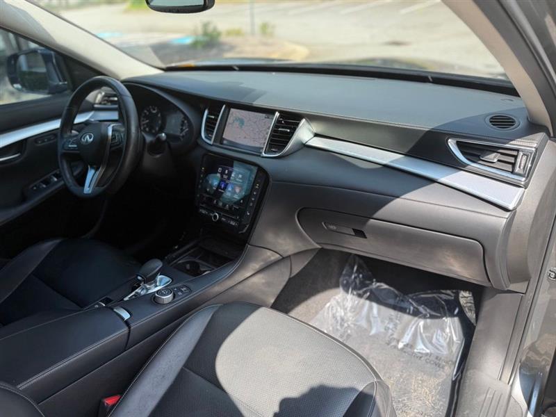 Infiniti QX50 ESSENTIAL FWD 2019