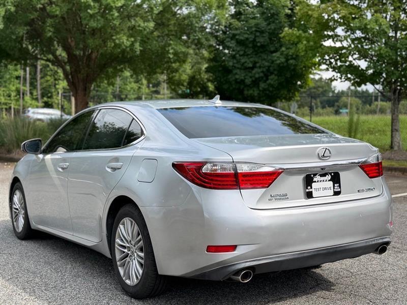 Lexus ES 350 4dr Sdn 2013