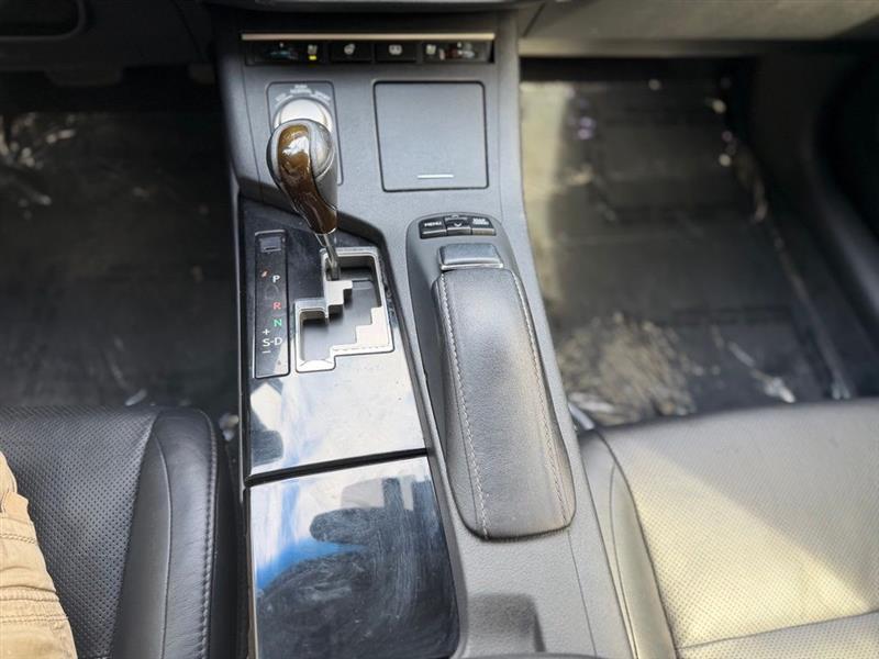 Lexus ES 350 4dr Sdn 2013