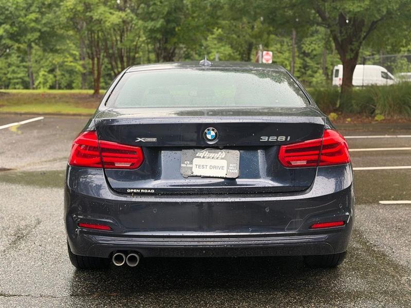 BMW 3 Series 4dr Sdn 328i xDrive AWD SULEV 2016